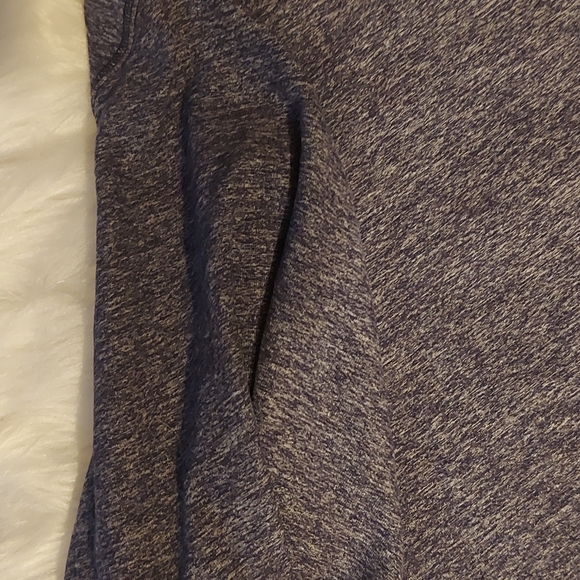 IVIVVA (by Lululemon) T-Shirt - Picture 6 of 6